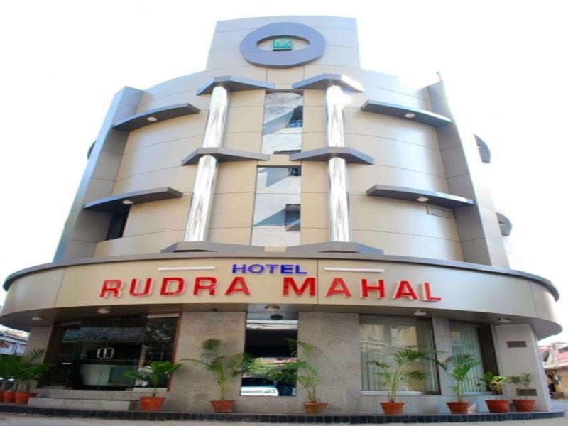 Oyo Flagship 19003 Hotel Rudra Mahal Ahmedabad Esterno foto